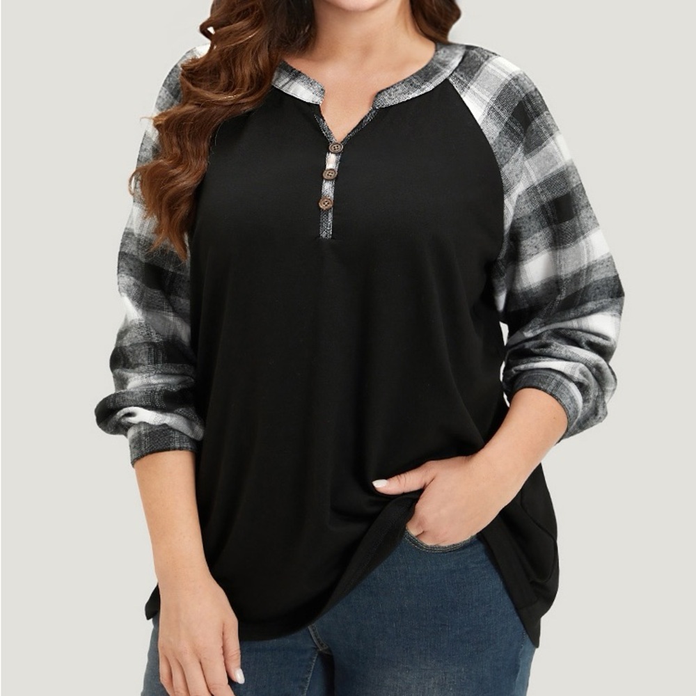 BloomChic Black and Plaid Henley Long Sleeve Top Size Large